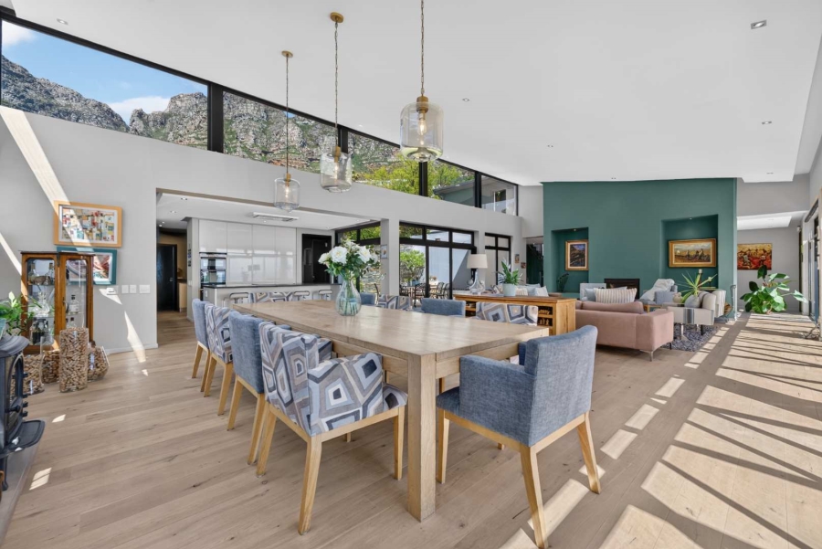 5 Bedroom Property for Sale in Camps Bay Western Cape